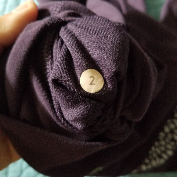 LULULEMON Deep Zinfandel Original/OG Align 25 Sz 2 - Picture 4 of 4